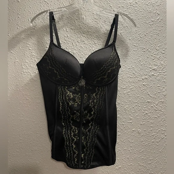 Coquette Corset - Picture 1 of 4